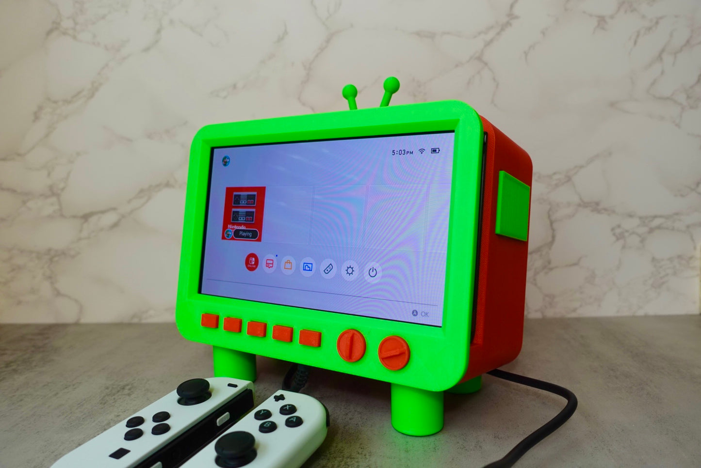Custom Nintendo Switch Docking Station - Retro Tv